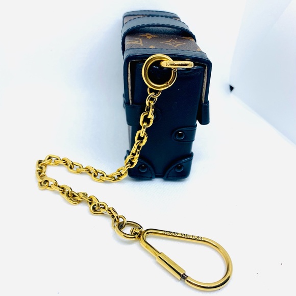 Louis Vuitton Monogram Essential Trunk NM - Picture 9 of 14